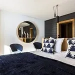 Le Yule Hotel 5*
