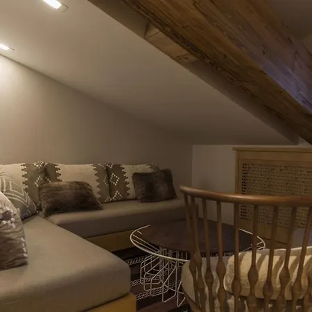 Le Yule Hotel 5*